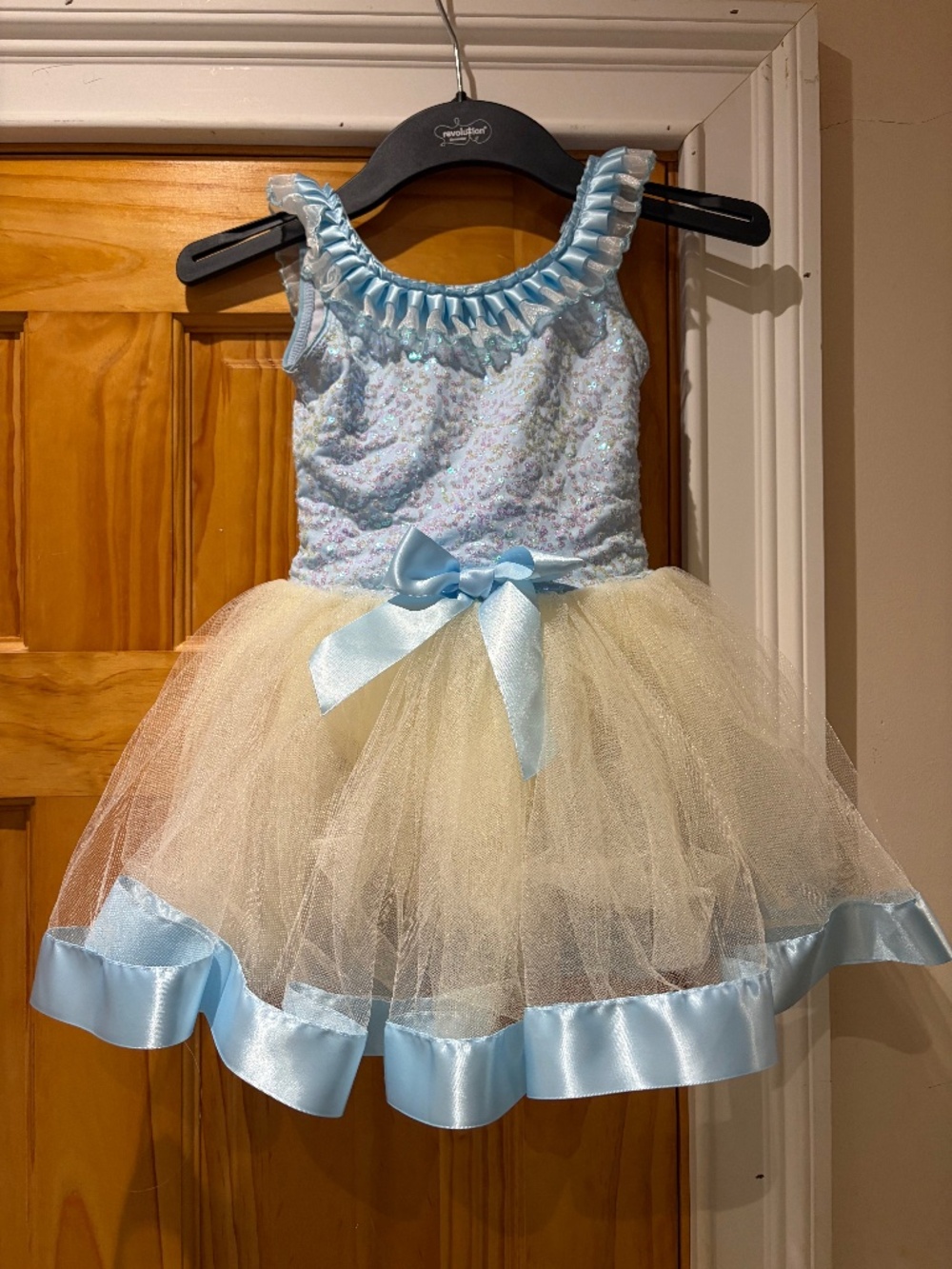 Revolution Dancewear Costume size SC with travel bag